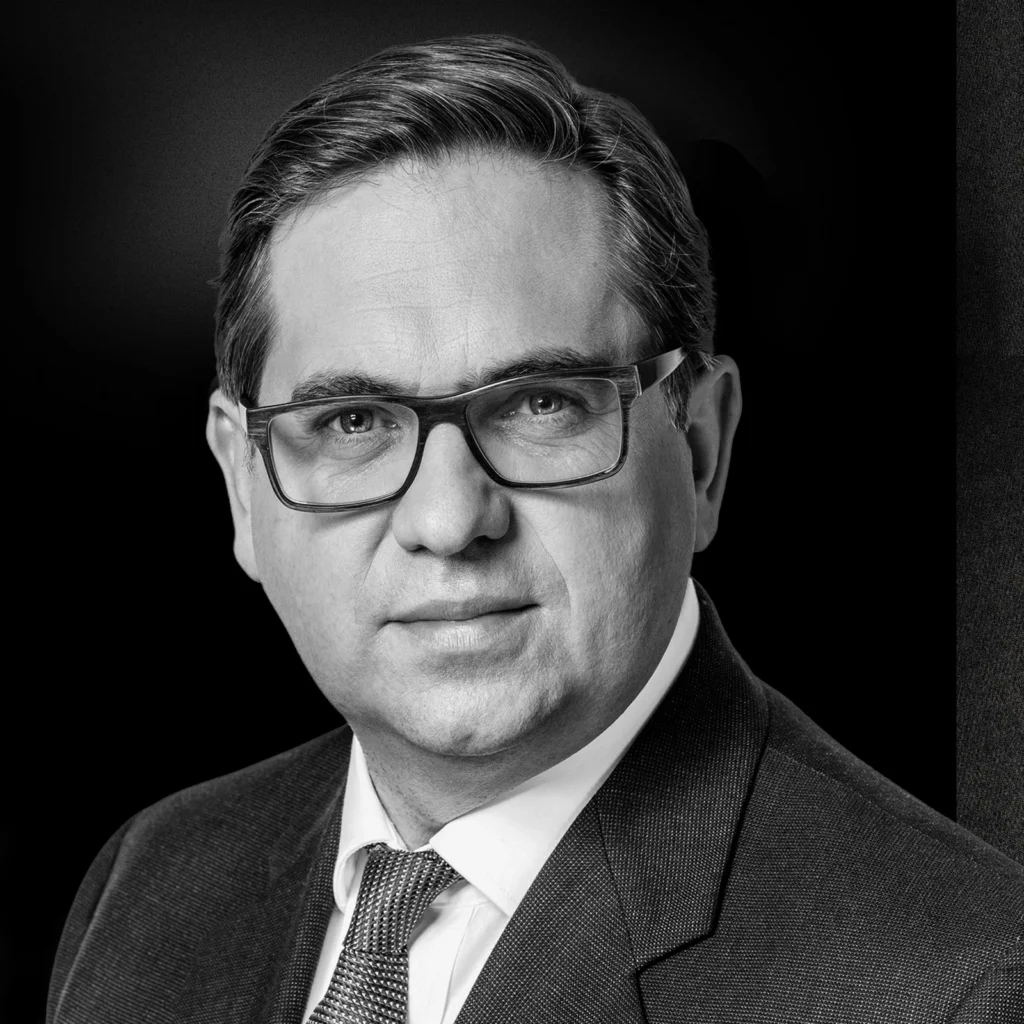 Dr. Christian W. Konrad